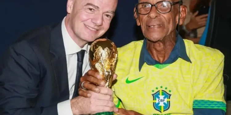 Zagueiro campeão na Copa de 1970, Brito morre aos 86 anos