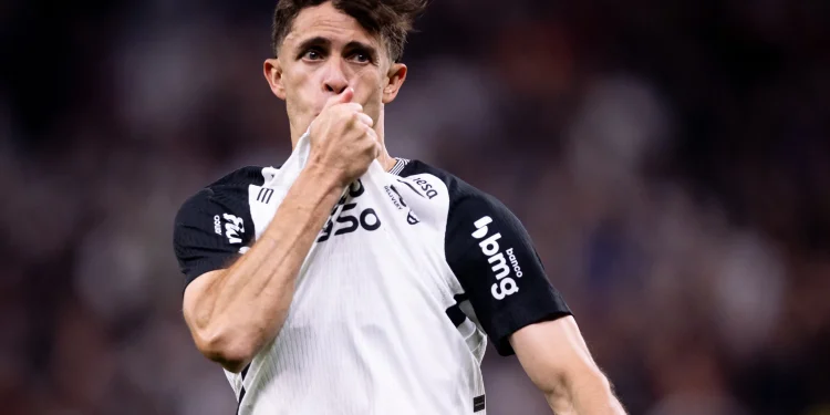 Qual foi a melhor contratação do Corinthians no semestre? Vote!