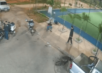 Homem leva ao menos 8 tiros durante briga na Vila Planalto. Veja vídeo
