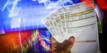 Mais de 107 mil famílias podem ter desconto na conta de energia no DF
