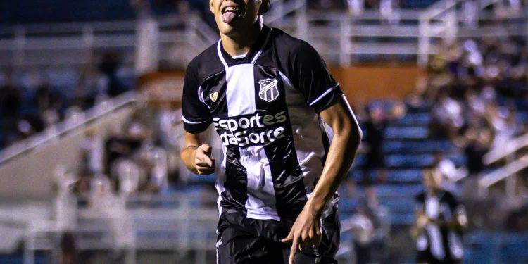 Ceará bate o Avaí no Presidente Vargas e volta a vencer pela Série B