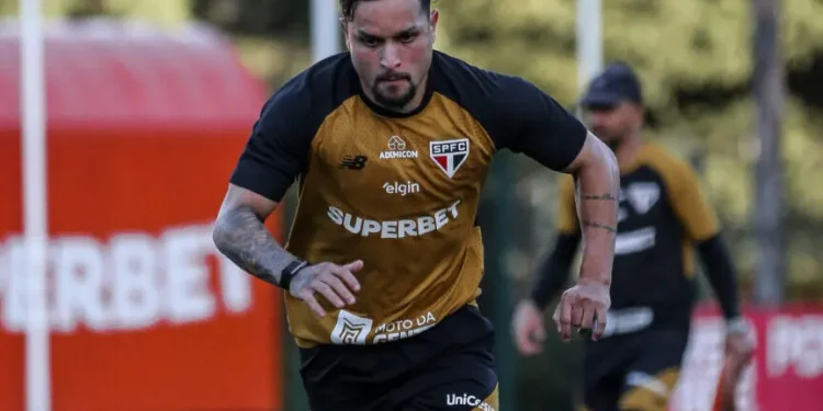 Em semana de jogo-treino, São Paulo treina em dois períodos na intertemporada
