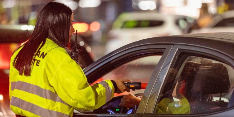 Lei Seca 18 anos: cerca de 80 motoristas são autuados por dia no DF