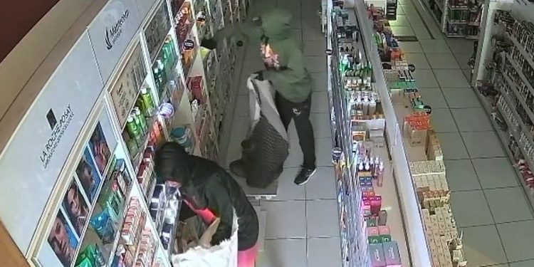 Bando que furtou R$ 525 mil em mounjaro e insulina é preso pela PCDF. Veja vídeo