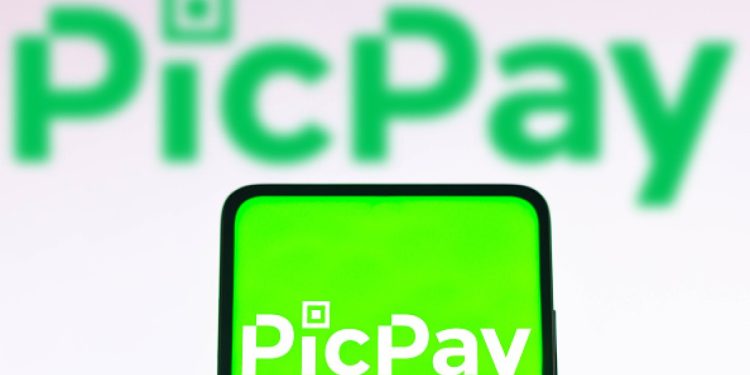 Entenda o esquema de descontos do PicPay na folha do servidores do GDF