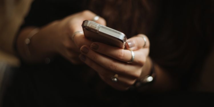 Projetos apostam em tecnologia para ampliar saúde mental no SUS