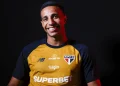 São Paulo anuncia contratação do atacante Victor Sá