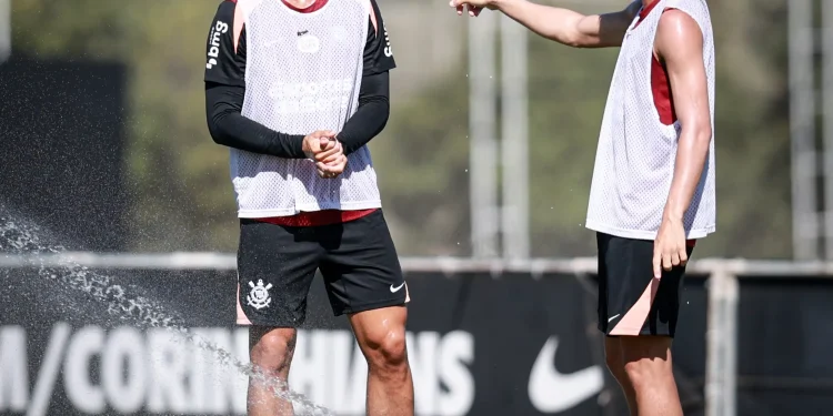 Corinthians folga em meio à intertemporada antes de se preparar para amistoso