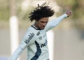 Quem deve ser a prioridade do Santos em uma renovação de contrato para 2027? Vote!
