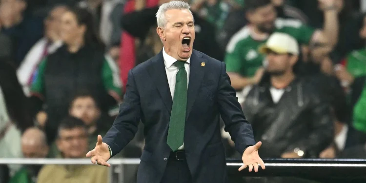México ‘merecia uma noite como esta’, comemora Aguirre após classificação para as oitavas da Copa