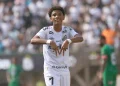 Atuações: Juninho sai do banco e brilha em vitória do Santos