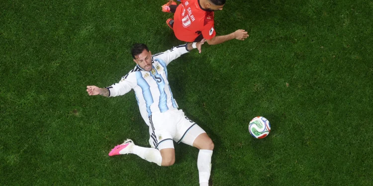 Paredes destaca mentalidade da Argentina e manda recado para Neymar