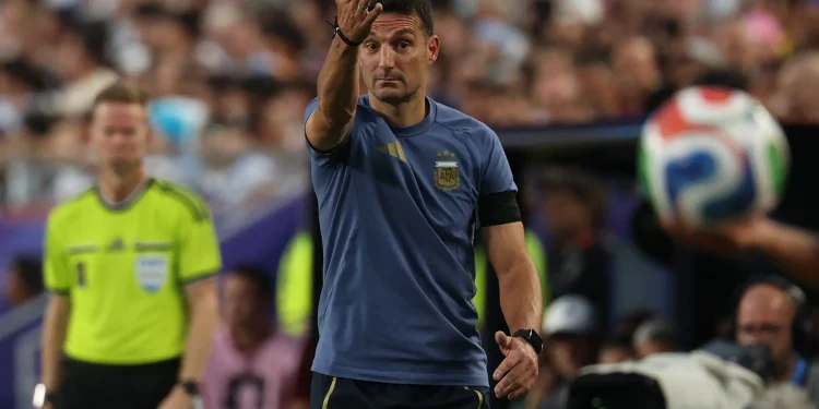 Scaloni avalia classificação da Argentina e projeta Inglaterra: “Precisamos melhorar”