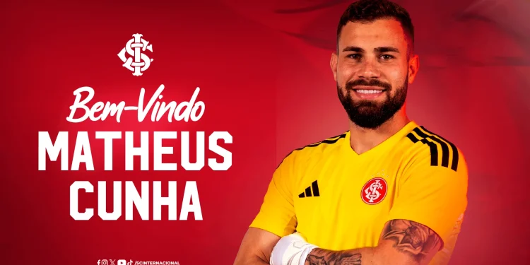 Internacional anuncia contratação por empréstimo do goleiro Matheus Cunha
