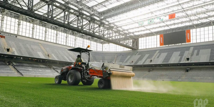 Athletico-PR entra na fase final da instalação do novo gramado da Arena da Baixada