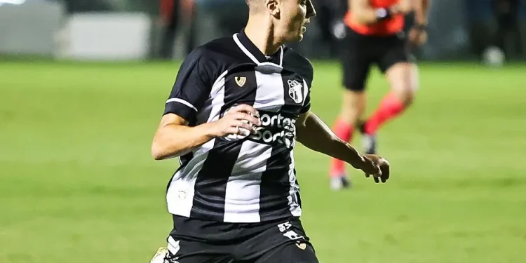 Ceará fica no empate com o Athletic e segue no Z4 da Série B