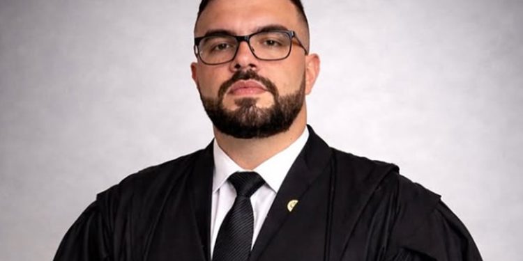 Advogado que brigou com agente do Detran foi alvo de medida protetiva