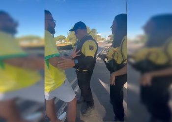 Xingado, advogado pede à Justiça perda do cargo de agente do Detran-DF