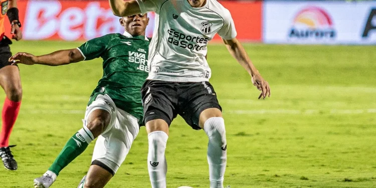 Goiás bate o Ceará em casa e vence a segunda seguida na Série B