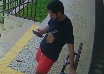 Vídeo mostra última vez que professor foi visto antes de ser morto